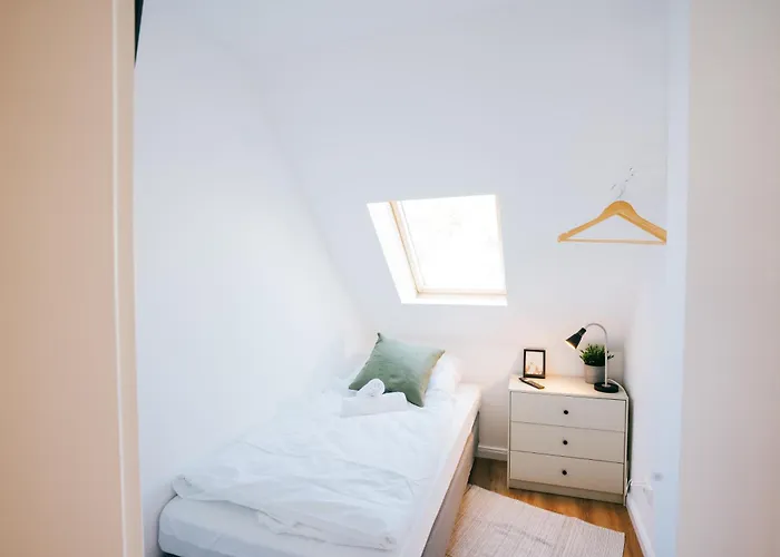 Moderne, Geräumige Neco Appartments Apartment *