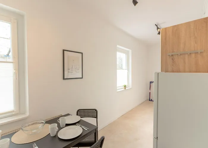 Apartment Moderne, Geräumige Neco Appartments *