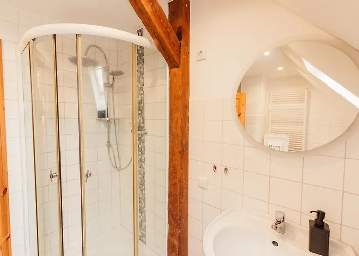 Apartment Moderne, Geräumige Neco Appartments *